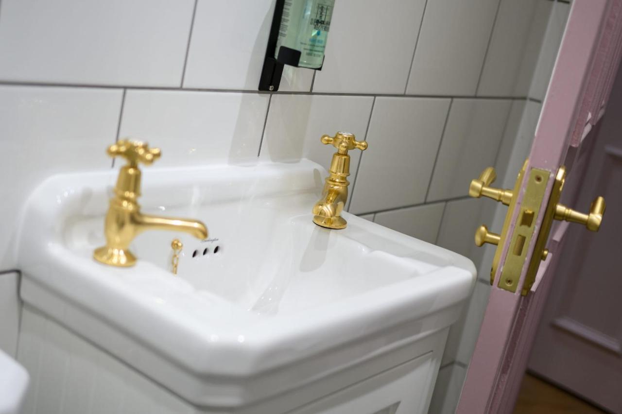 Super King Garden Suite With En-Suite 爱丁堡 外观 照片
